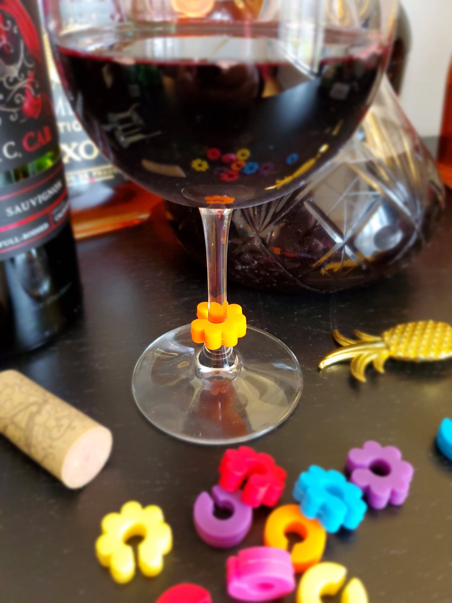 12 Piece Colorful Silicone Wine Glass Charms / Wine Glass Markers for all Cups
